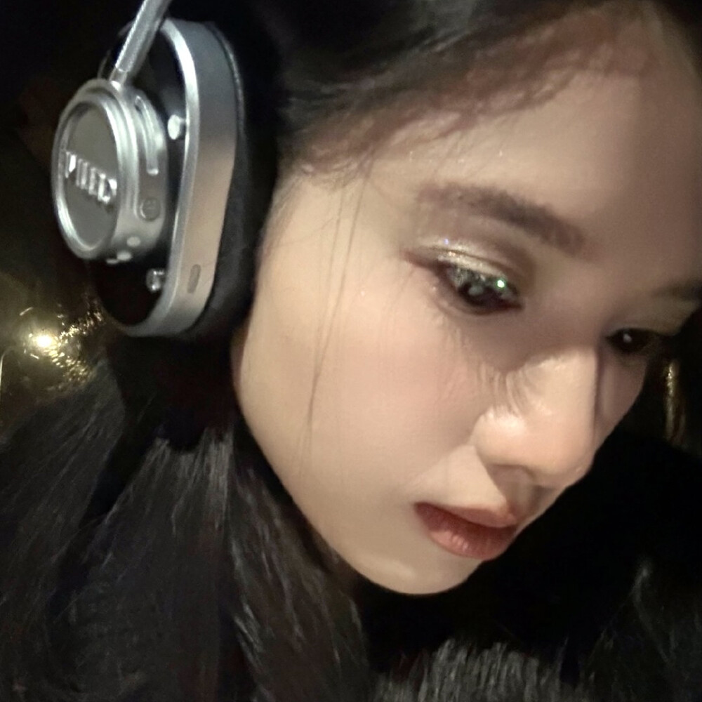 张婧仪