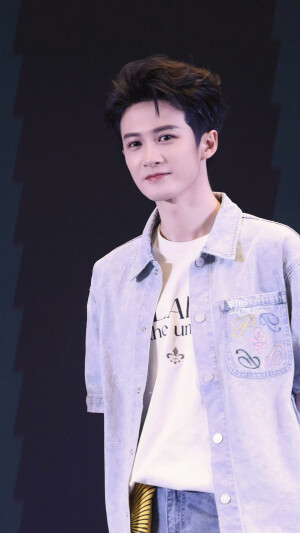 阳光开朗大男孩儿