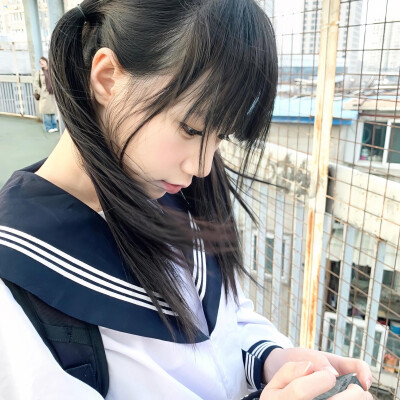 美女