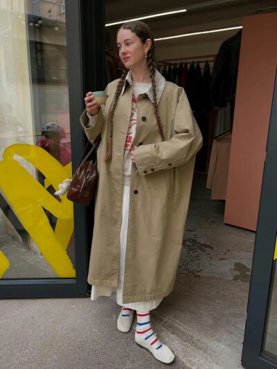 BY爱喝可乐的古娜小姐