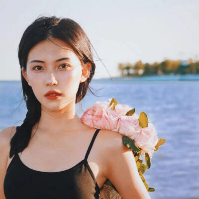 真人 女生 头像 女头