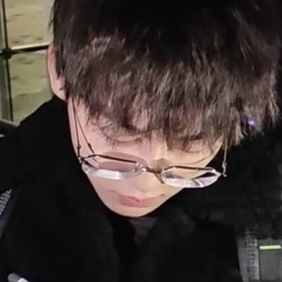 张钊我们水仙