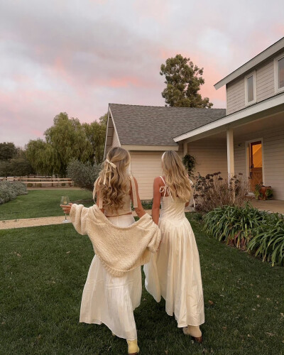 BY爱喝可乐的古娜小姐