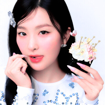 “Red Velvet, Red Ocean!”