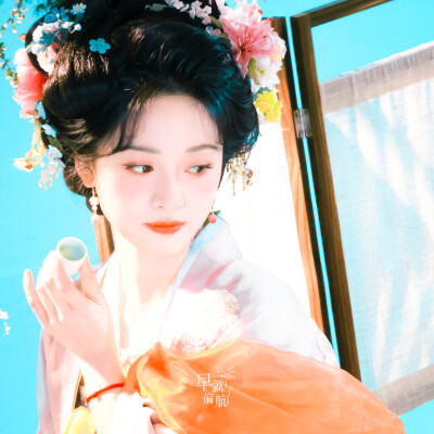 沈月