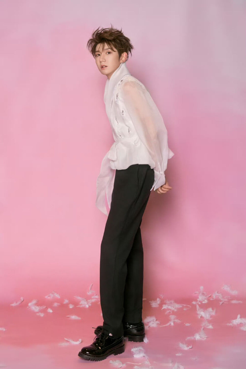 王源