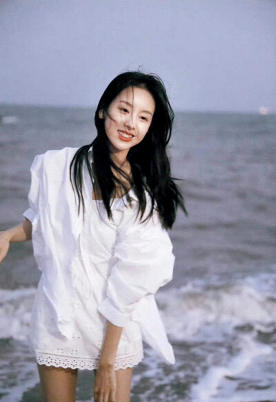陈都灵