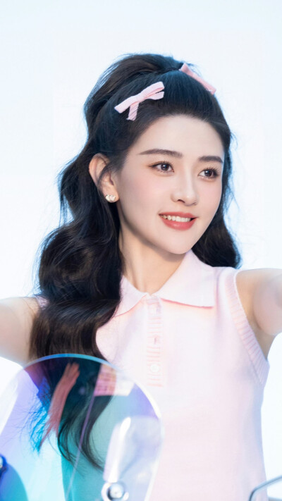 梁洁