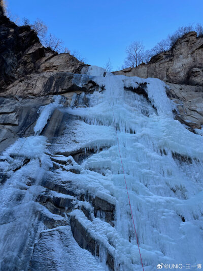 私藏一组爱博酷照
2025.1.1新年快乐！勇攀高峰！