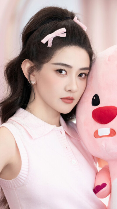 梁洁