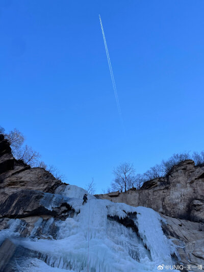 私藏一组爱博酷照
2025.1.1新年快乐！勇攀高峰！