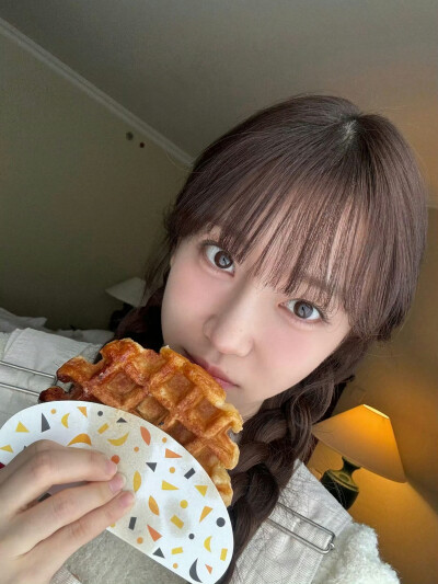 BY爱喝可乐的古娜小姐 韩国 裴秀珉