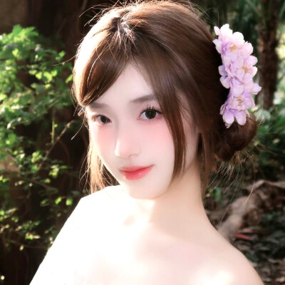 胡馨尹