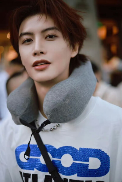 何健麒