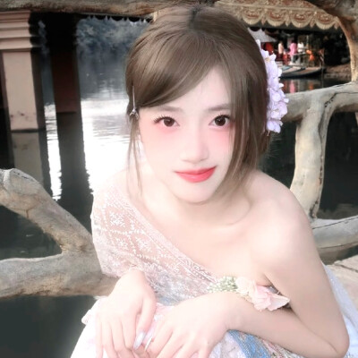 胡馨尹