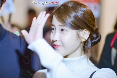 IU