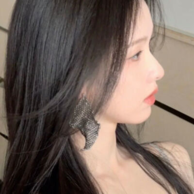 陈都灵