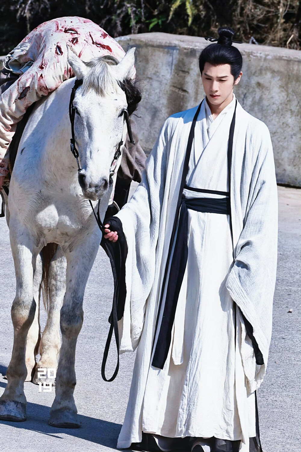 李昀锐 ‖ 冰湖重生◎诸葛玥
图源微博cr：2019·李昀锐