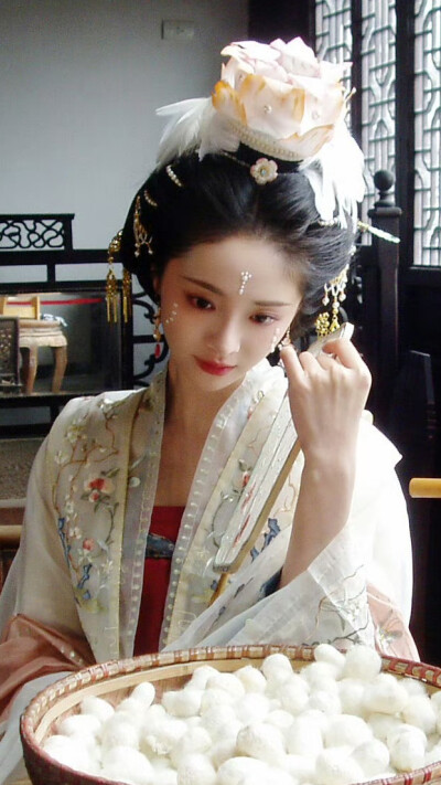 周洁琼