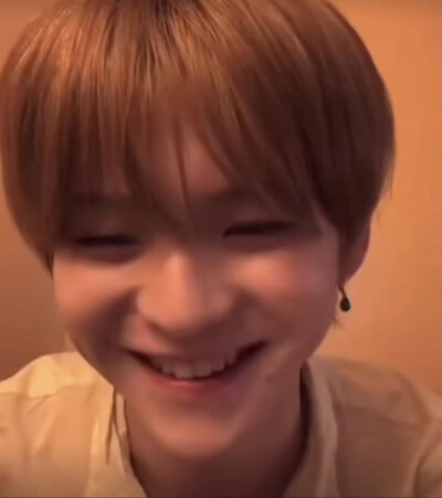 yoshi喵喵^•͈༝•^ฅ