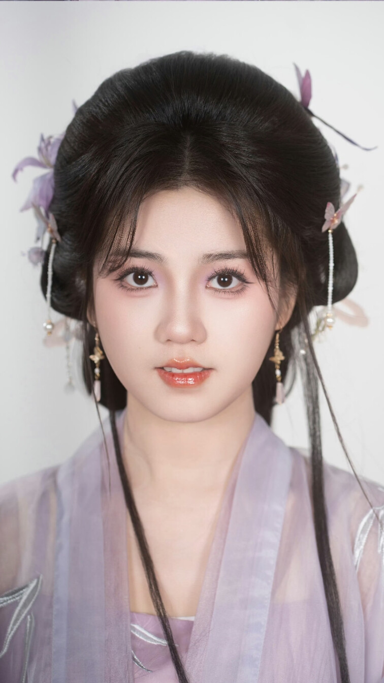 宥拉