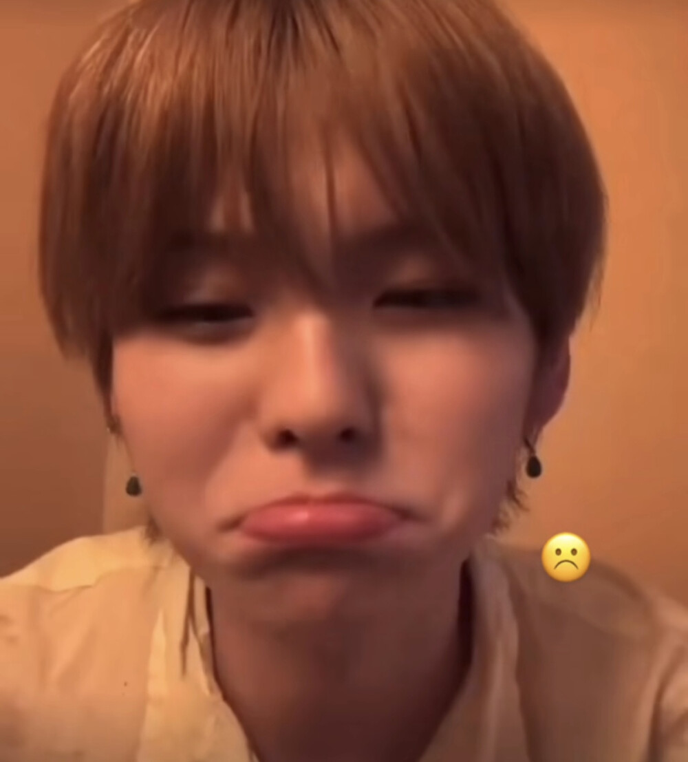 yoshi喵喵^•͈༝•^ฅ