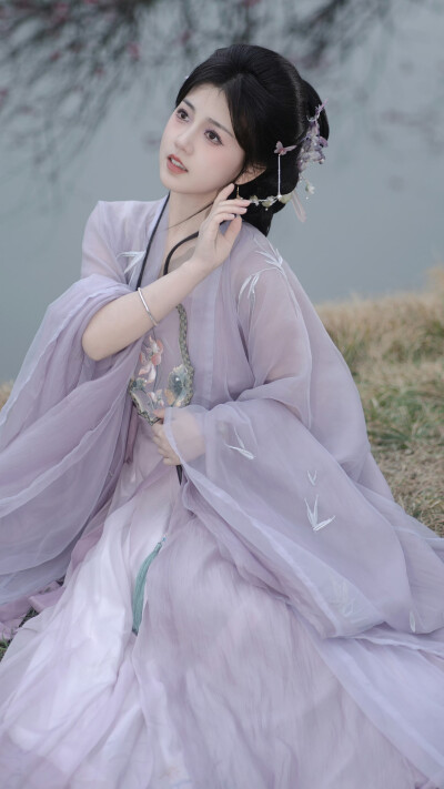 宥拉