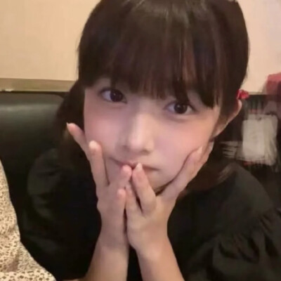 只愿为她袖手天下
