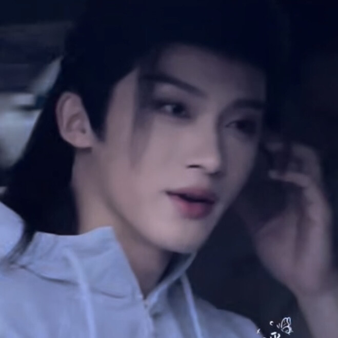 浪漫没天份 反应够迟钝