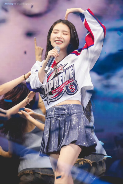 IU