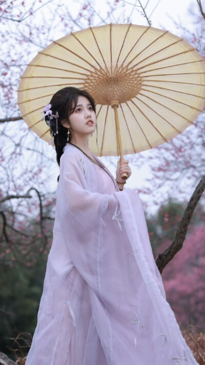 宥拉
