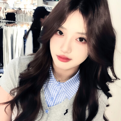 空气像青苹果 公车开满花朵