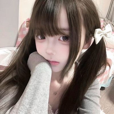 少萝女头