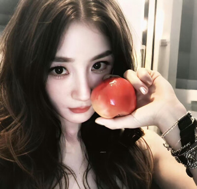 好美的杨幂苹果头像