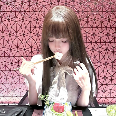 少萝女头