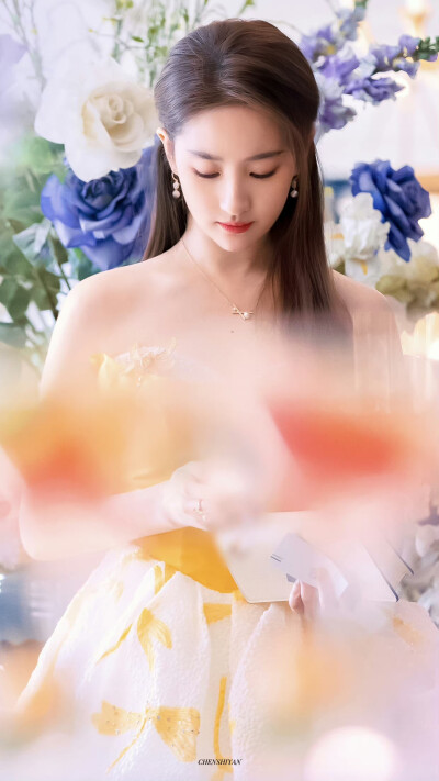 刘亦菲