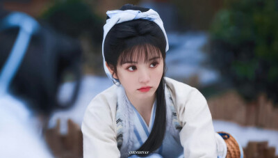 李薇