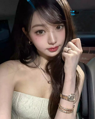 齐刘海吗 那很萌了>ᴗoಣ