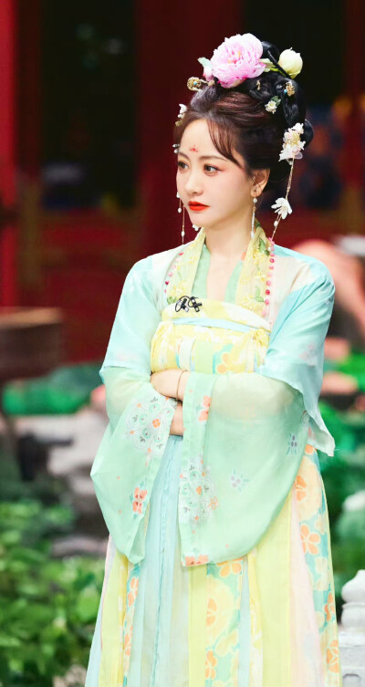 杨蓉
