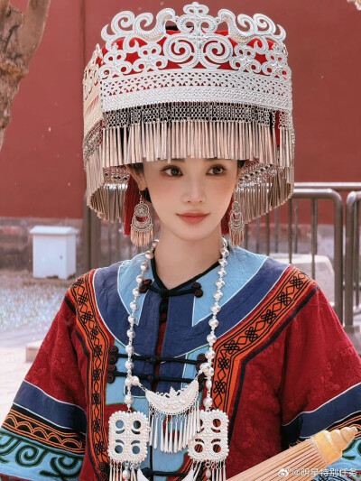 彭小苒