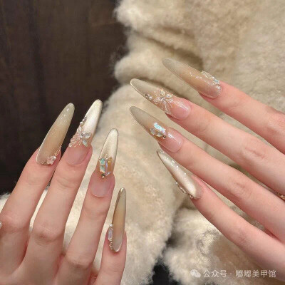 美甲