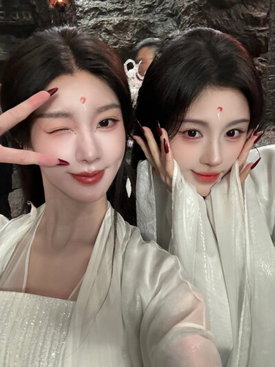 鞠婧祎