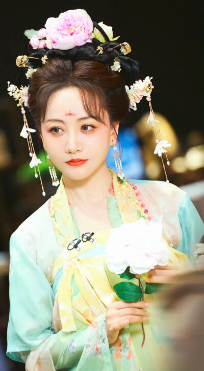 杨蓉