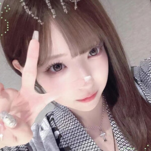 她实在可爱，有点脾气怎么了
