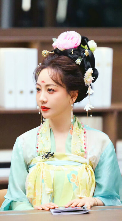 杨蓉