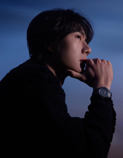 2025.4.2王一博CHANEL J12 BLEU全新大片