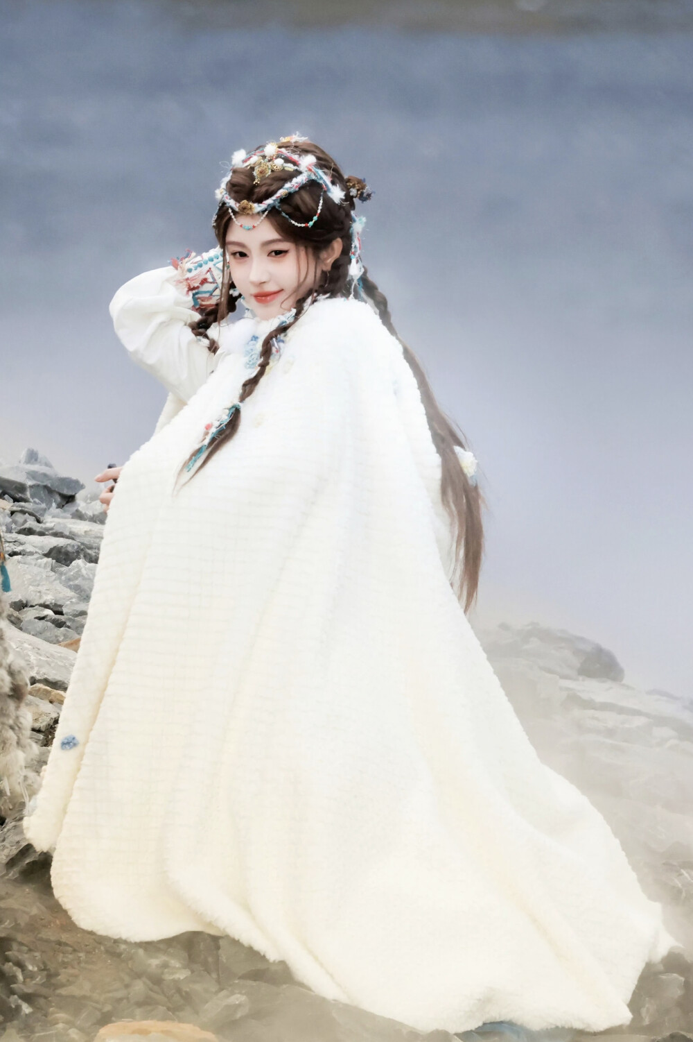 月鳞绮纪 露芜衣