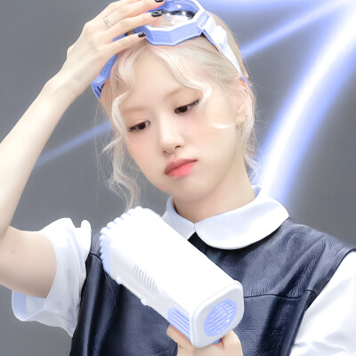  내가 널 사랑하는 만큼 눈이 온다면 봄은 오지 않을거
（如果雪如同我爱你那般降临 春天就不会来了）