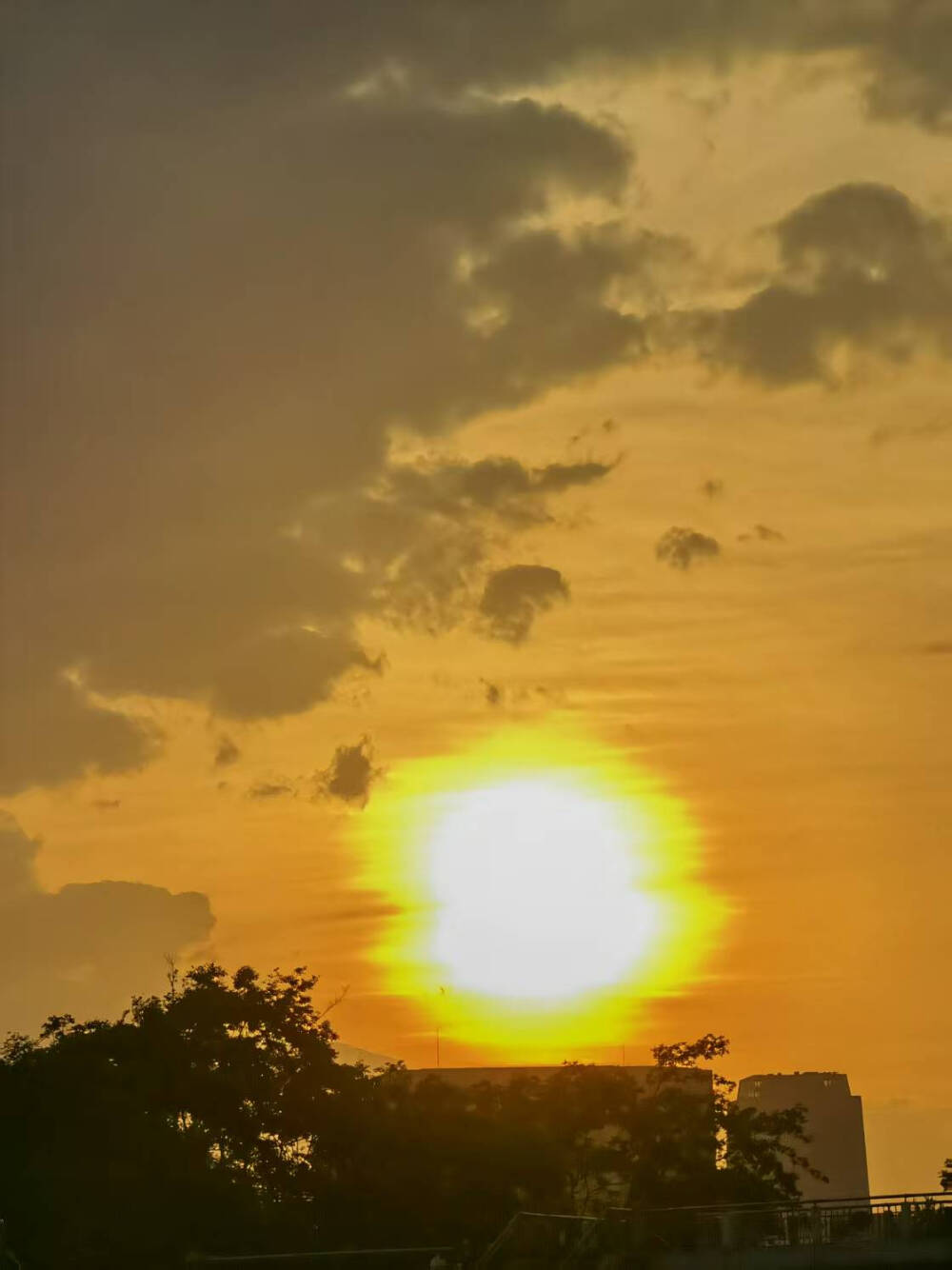 夕阳