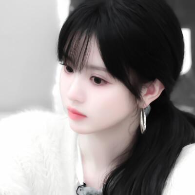 田曦薇
原截汀塬
